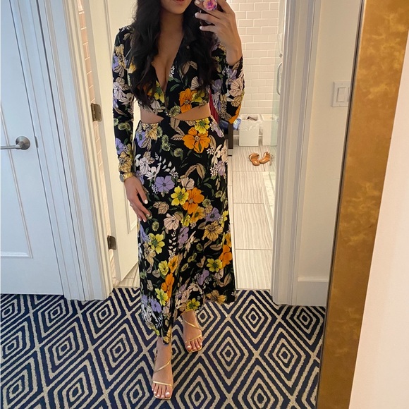 ASSI DRESS - AFRM - Picture 4 of 5